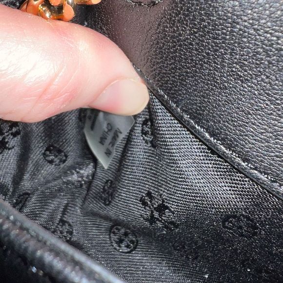 NWT Tory Burch Lil Fleming Key Fob / Bag Charm in Black Napa Leather $115 - Picture 6 of 16